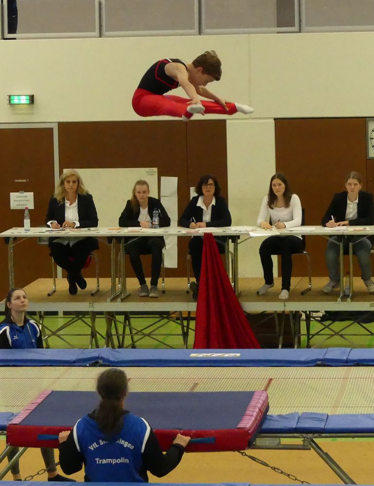 20190206 Trampolin klein